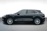 Used 2024 Porsche Cayenne image 2