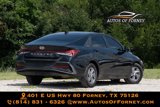 Used 2024 Hyundai Elantra SE image 3