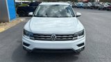 Used 2019 Volkswagen Tiguan SE image 2