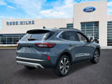 Used 2023 Ford Escape Platinum image 3