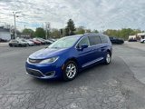 Used 2019 Chrysler Pacifica Touring-L Plus w/ Advanced Safetytec Group image 3