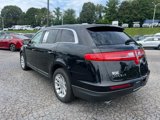 Used 2016 Lincoln MKT AWD image 6
