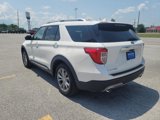 Used 2022 Ford Explorer Limited w/ Equipment Group 301A image 4