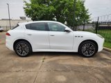 New 2024 Maserati Grecale GT image 4