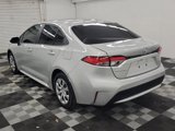 Used 2022 Toyota Corolla LE image 4
