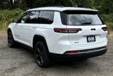 New 2023 Jeep Grand Cherokee L Laredo image 6