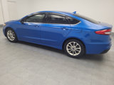 Used 2019 Ford Fusion SE image 3
