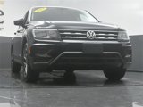 Used 2021 Volkswagen Tiguan SE image 3