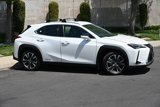Certified 2020 Lexus UX 250h image 3