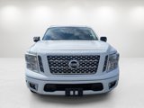 Used 2018 Nissan Titan SV w/ SV Convenience Package image 2