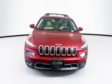Used 2017 Jeep Cherokee Limited image 2