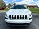 Used 2016 Jeep Cherokee Latitude image 2
