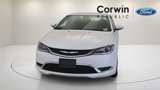 Used 2015 Chrysler 200 Limited image 2