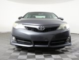 Used 2014 Toyota Camry SE image 2