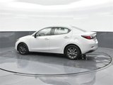 Used 2019 Toyota Yaris LE image 5