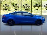 Used 2020 Ford Fusion SE w/ Equipment Group 151A image 4