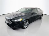 Used 2019 Ford Fusion SE image 3