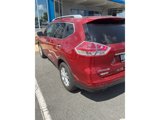 Used 2015 Nissan Rogue SV image 3