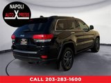 Used 2017 Jeep Grand Cherokee Limited image 3