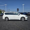 Used 2017 Chrysler Pacifica Touring-L w/ Tire & Wheel Group image 5