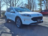 Used 2021 Ford Escape SEL w/ Technology Package image 3