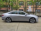 Used 2023 Hyundai Elantra Limited image 5