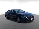Used 2024 Nissan Altima 2.5 S image 2