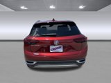 Used 2023 Buick Envision Essence image 4
