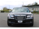 Used 2014 Chrysler 300 C image 2