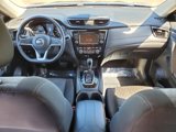 Used 2020 Nissan Rogue SV image 6