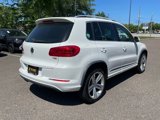 Used 2016 Volkswagen Tiguan R-Line image 2