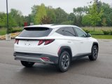 Used 2025 Hyundai Tucson SEL image 2