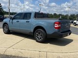 Used 2022 Ford Maverick XLT image 4