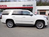 Used 2019 Cadillac Escalade Luxury image 2