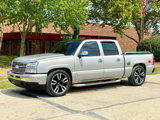 Used 2007 Chevrolet Silverado 1500 LT w/ Crew Cab Value Package image 2
