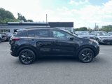 Used 2022 Kia Sportage Nightfall Edition image 4