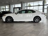 Used 2022 Toyota Camry SE image 6