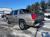 Used 2003 Chevrolet Avalanche 2WD image 2