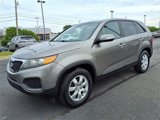 Used 2011 Kia Sorento LX image 3