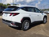 New 2026 Hyundai Tucson SE image 4