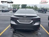 Used 2022 Toyota Camry SE image 5