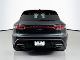 Used 2025 Porsche Macan image 5