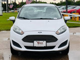 Used 2018 Ford Fiesta SE image 2