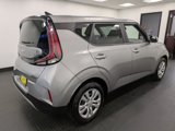 Used 2023 Kia Soul LX image 4