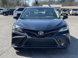 Used 2022 Toyota Camry SE image 2
