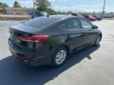 Used 2017 Hyundai Elantra SE image 5
