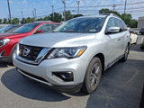 Used 2019 Nissan Pathfinder S image 2