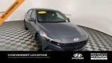 Used 2023 Hyundai Elantra Blue image 3