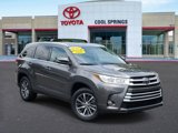 Used 2019 Toyota Highlander XLE image 1