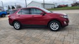 Used 2018 Chevrolet Equinox LT image 3